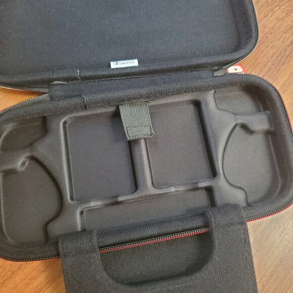 Nintendo Switch Black Case with Top Handle Full Zip Around Travel Stand - Picture 9 of 11